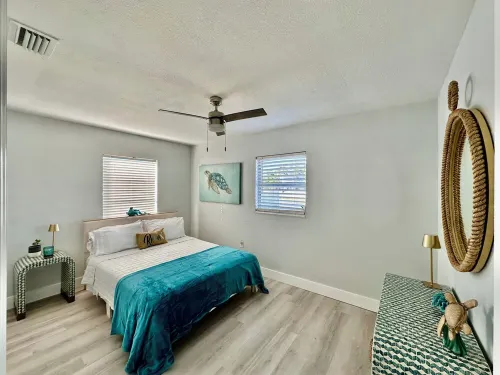 Fully Renovated, Direct Gulf Access w private doc just for you! Hotels in Hernando Beach