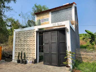 VILA RAIMA (Luxury Room and Nice Room) Hotels near GKB Convex