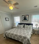 A cozy house that sleeps 10 just a few blocks from the beach