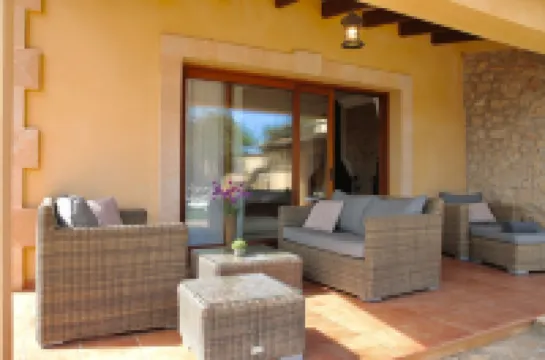 Finca Marti Ferrer: Private Swimming Pool, Garden, Barbecue, WiFi, Air Conditioning.