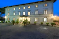 ProfilHotels Garden Malmö Hotels near Ismail Grossen