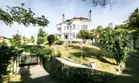 Villa Fani Hotels in Thiers