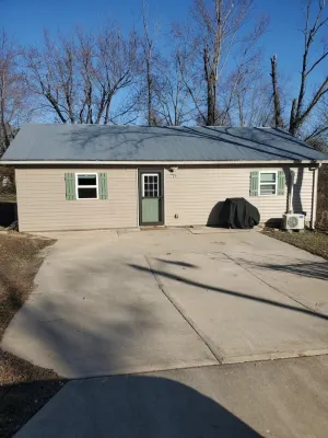 Cozy Home on the edge of Rolla! Hotel a Rolla