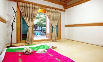 Yangju Sukyungdang Hanok Pension