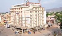 Iroomz Shanbhag Towers International Hotels in Hospet
