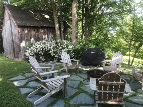 Quintessential Vermont  Farmhouse With Hot Tub, Fabulous Location & Views