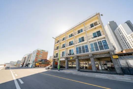 Sokcho Padosori Pension (Private Terrace)
