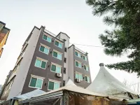 Eulwang-ri Long Beach House Pension (3 Minutes of Beach) Các khách sạn gần Đảo Muuido