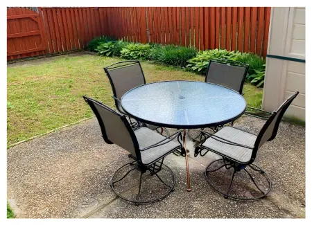 Modern Executive Master Bedroom