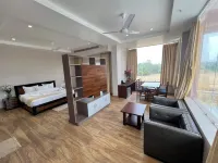 Finn's Weaver Resort, Kaziranga Hôtels à : Golaghat