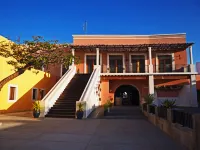 Feitoria Boutique Hotel Hotels near The Garden Of Memory