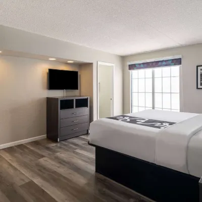 La Quinta Inn by Wyndham Sacramento North Hotel dekat Kompleks Golf Haggin Oaks