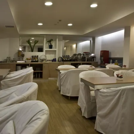 Chic Hotel
