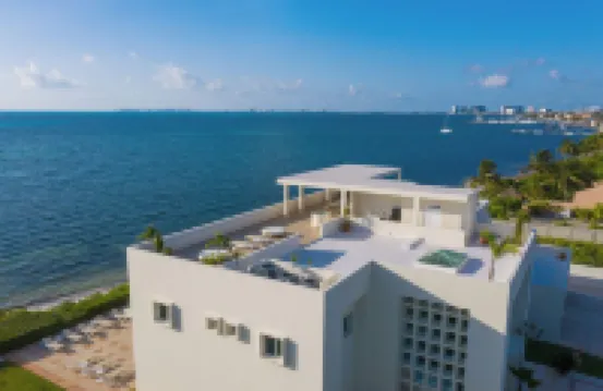 Villa Punta Sam - Beachfront Luxury Villa