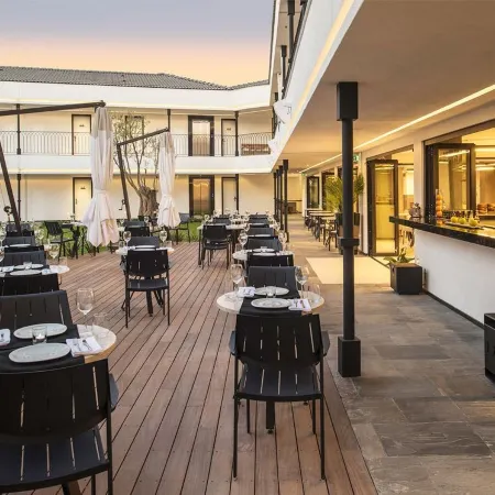 Mola Cunda Hotel