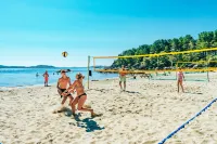 Topcamp Sjøsanden - Mandal Hotels in Lindesnes