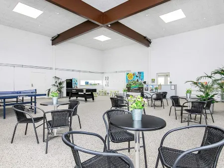 6 Person Holiday Home in Brovst Отели в г. Blokhus