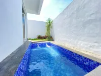 Villa Keluarga Royal Arois Dekat Jatim Park 3 Hotels in Junrejo