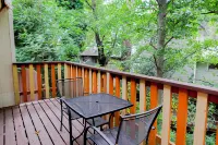 Sleepy Hollow Cabins & Hotel Hotels in Crestline