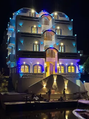 โรงแรมอาเชอร์ทอด นิวเบียน โรงแรมใน