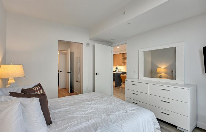 Global Luxury Suites at Town Center