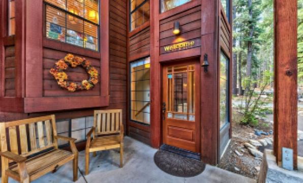 Donner Lake Inn