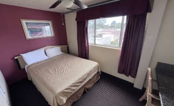 Economy Inn