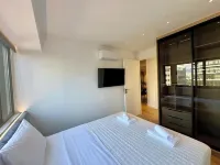 BlueMotion - CruiseHub Hotels near Paralia Eas Club