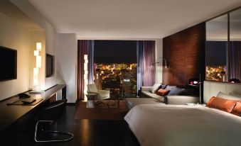 Palms Place Hotel and Spa