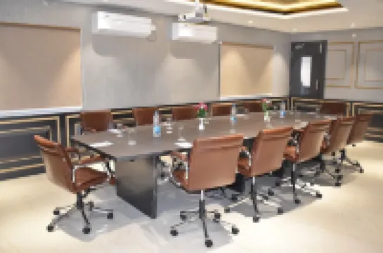 호텔 라디카 리젠시