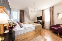 Plitvice Falls Cottage Hotels in Jezerce