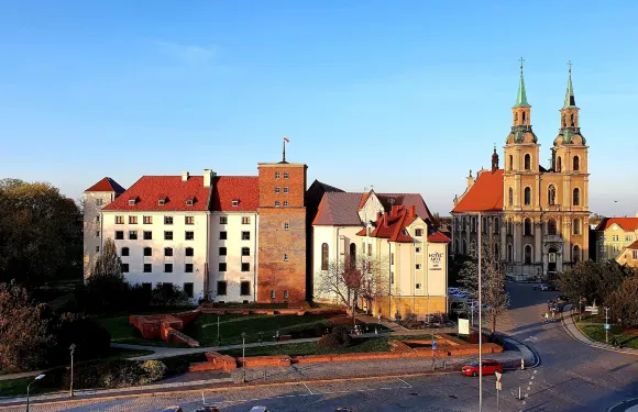布若贊格釀酒廠酒店