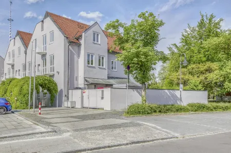 Limehome Garching München - Nähe Airport Отели рядом с достопримечательностью «Средний центр Гарчинг-Форшунга»