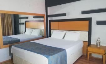Ünaten Otel