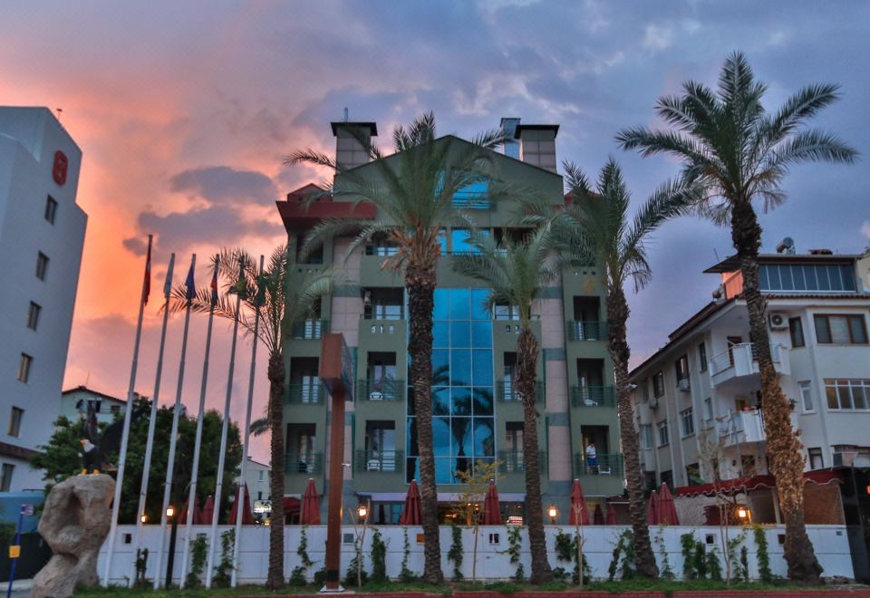 hotel overview picture