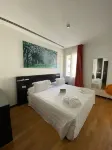 Card International Hotel - Parvekkeita