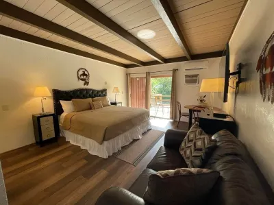 Riverfront Lodging