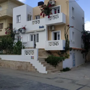 Apartment for 4 Personsn the Center