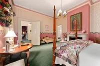 The Gables Wine Country Inn Hotel dekat Santa Rosa Railway Station