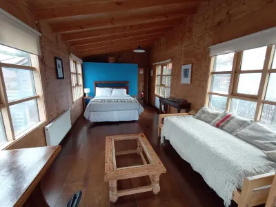 Hostal Palafito Waiwen Hotels in Castro