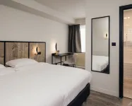 Au Lit des Ours Hotel a 