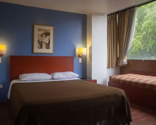 Filatelia Suites & Travel Hotels near Parque El Ejido