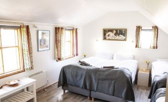 Fossardalur Guesthouse