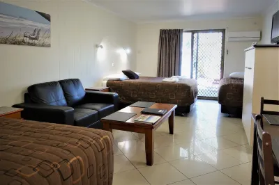 Pacific Palms Motor Inn