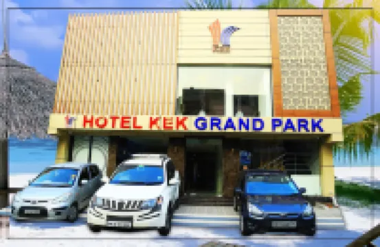 Hotel KEK Grand Park Hotel berhampiran Tambaram