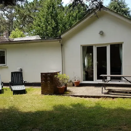 Little Croft - Spacious cottage in Woodland setting close to fantastic beaches