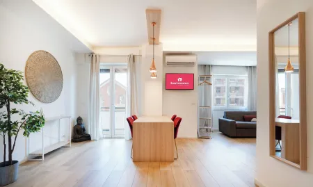 Barirooms - Picca 24 Отели рядом с достопримечательностью «Pane e Pomodoro Beach»