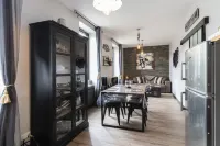 Charming  Apartment with Harbor and Sea Views Normandy Landing Beaches