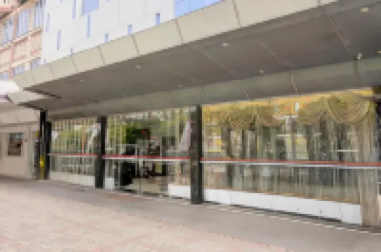 Townhouse Oak Batam near Grand Batam Mall formerly Lucky Star Hotel Hotel di Batam