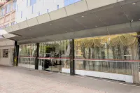 Townhouse Oak Batam near Grand Batam Mall formerly Lucky Star Hotel